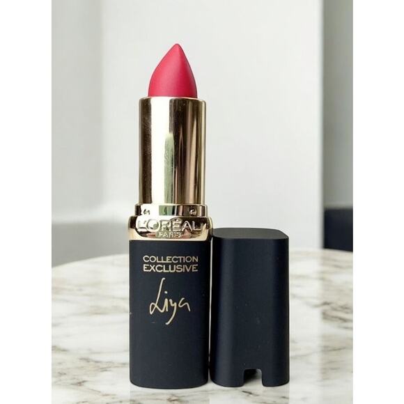L'Oreal Colour Riche Collection Exclusive Lip Stick Lipstick 709 Liyas Pink - Picture 1 of 6